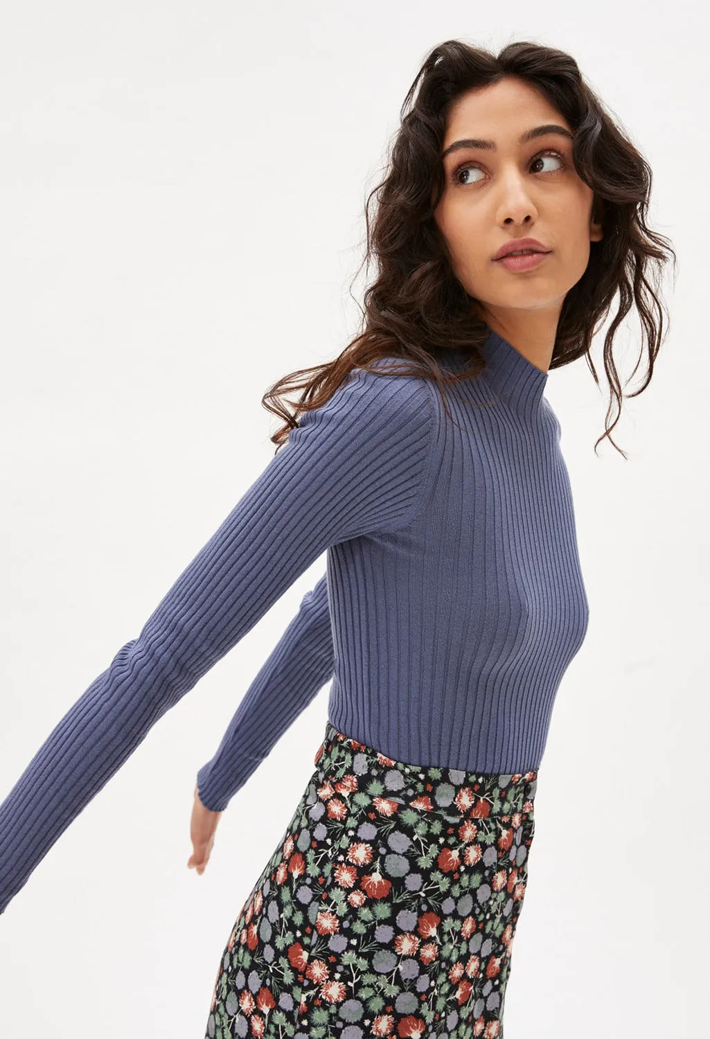 ALAANI Sweater