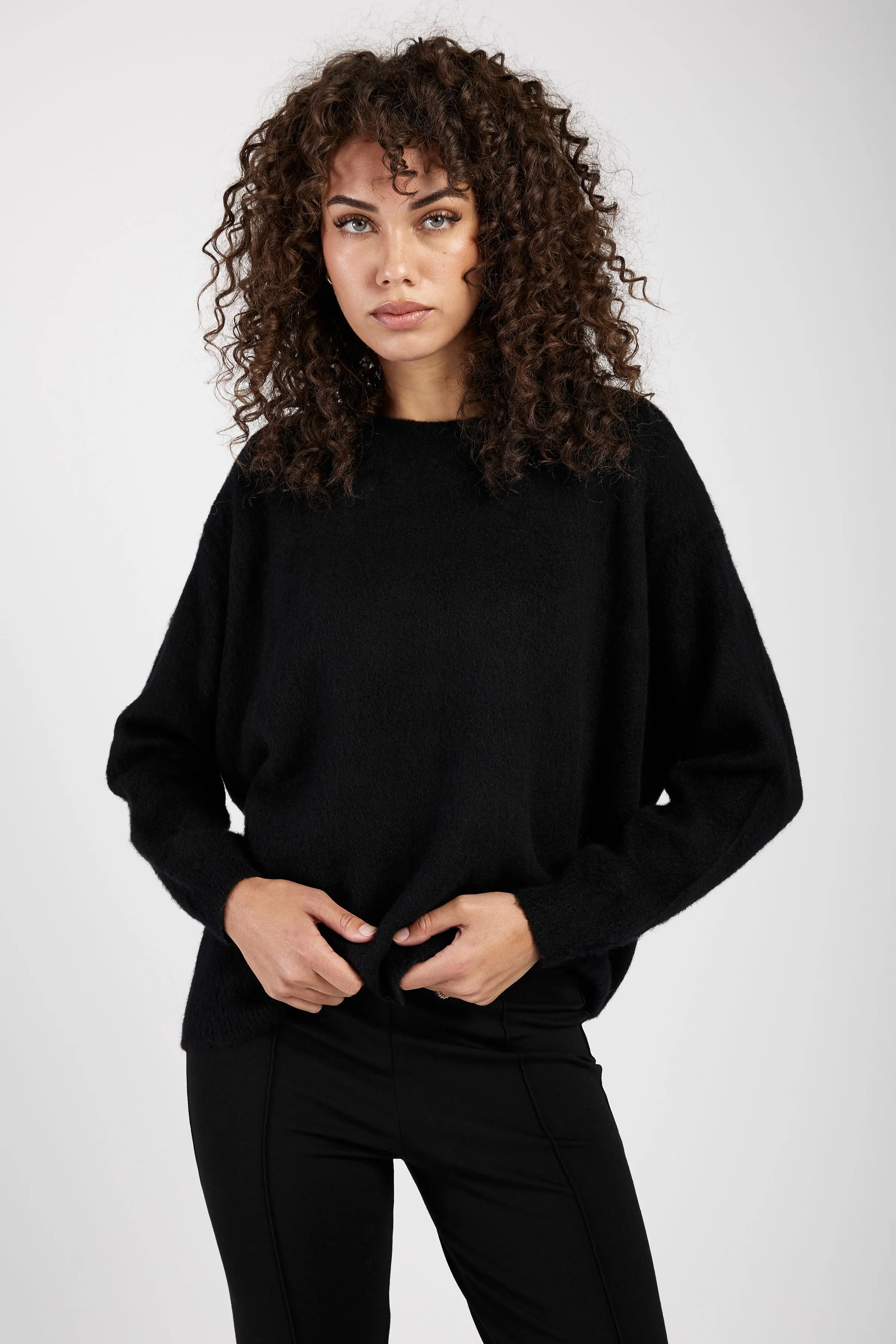 Carded Cashmere Pullover Sweater in Nero