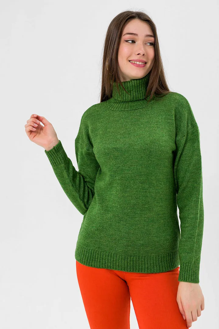 TURTLE NECK SWEATER